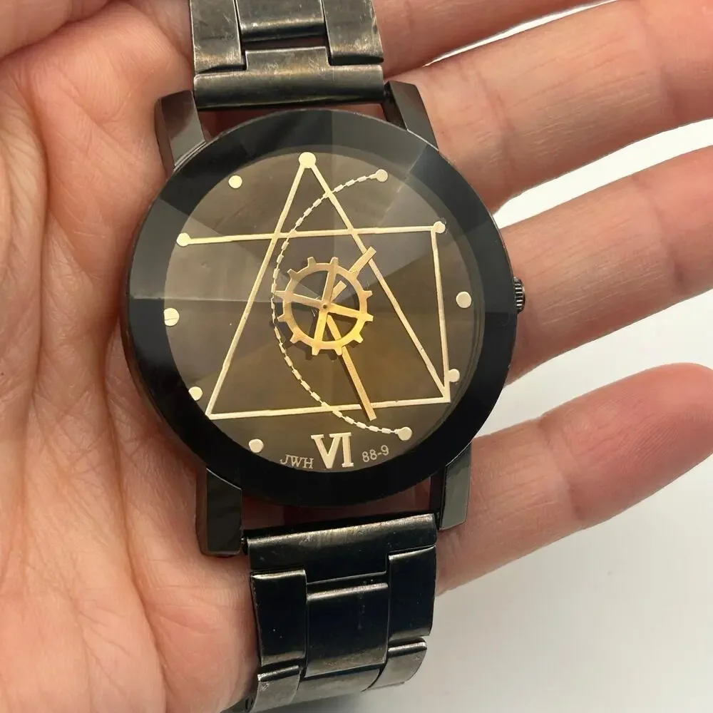 JWH Geometric Watch Black and Gold Tone Face Working New Battery